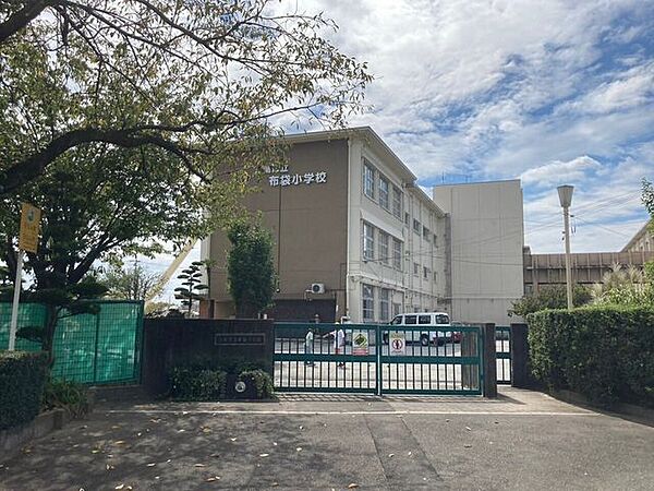 布袋小学校 1200m
