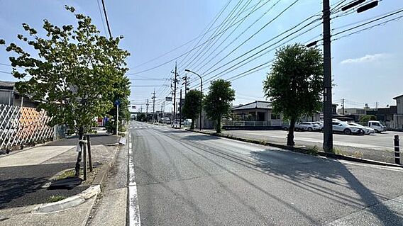 前面道路含む現...