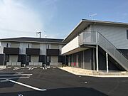 サンティア 2階 築9年3ヶ月の賃貸物件