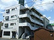 明石駅より徒歩12分 3階 築40年7ヶ月の賃貸物件