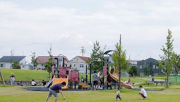 えんまどう公園　徒歩約11分