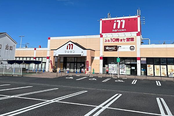 丸善守山店　車で約５分