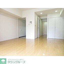 ユニロイヤル九段南 401 4階1Kのリビング/ダイニング