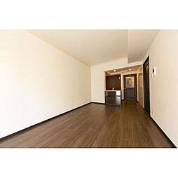 クイーンパレス品川大井 102 1階1LDKのリビング/ダイニング