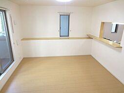 グローリア西麻布 201 2階2LDKのリビング/ダイニング