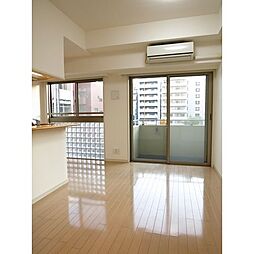 グランカーサ新宿御苑 1404 14階ワンルームのリビング/ダイニング