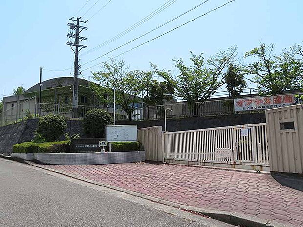 宝塚市立御殿山中学校（1537m）