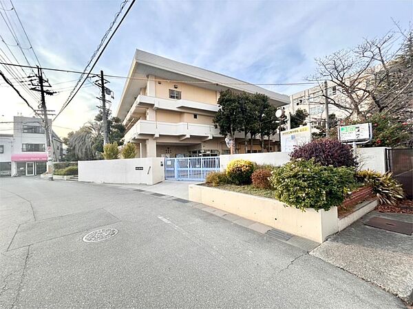 伊丹市立南中学校（1200m）