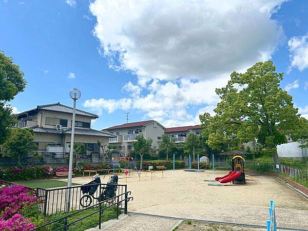 止々呂渕公園（717m）