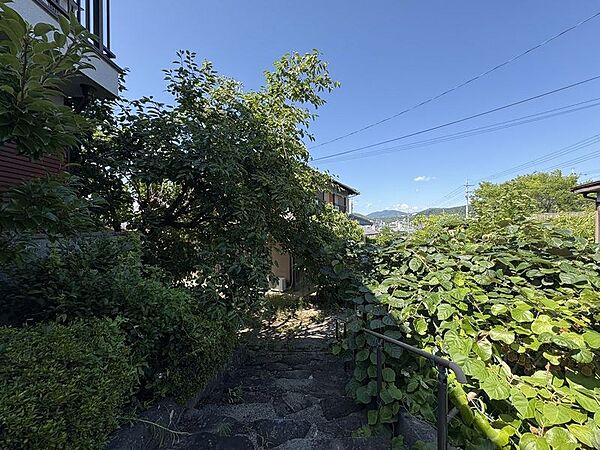 【現地写真】弊社では、リフォーム工事専門チームがいる為、専門のスタッフがお客様のお悩みに合わせてお話をうかがい、お客様のニーズに合わせたご提案をさせていただいております♪