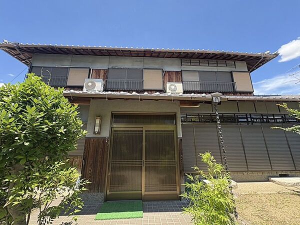 外観：328000671730