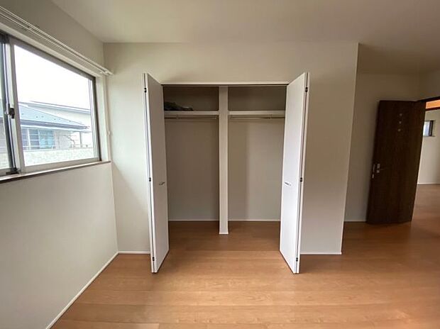 2階の各洋室にはCLがあり、家族それぞれの収納スペースを持つことができます。