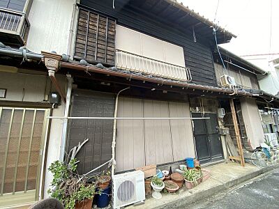 外観:海岸まで徒歩約3分!海を感じながら過ごせます♪ 外観:海岸まで徒歩約3分!海を感じながら過ごせます♪