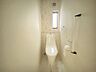 トイレ：1階・2階それぞれにトイレがあります。階段の上り下りをしなくても良いのは嬉しいポイントです♪