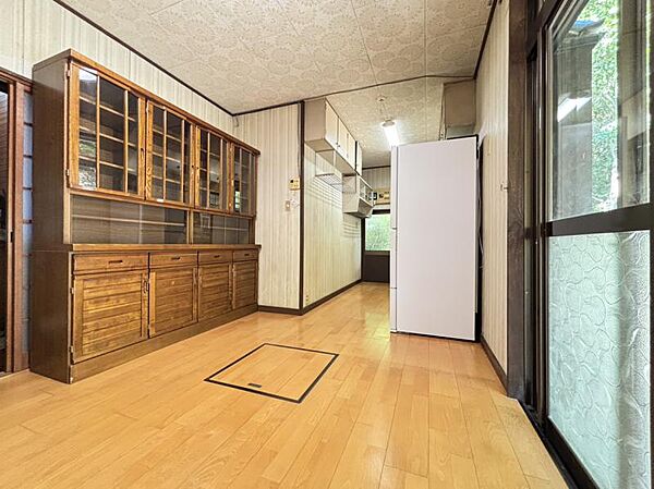 DKには大きめのダイニングテーブルも設置可能です！