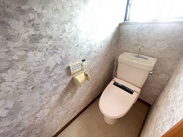 どの世代でも安心して利用出来るトイレです◎設備変更のご相談も可能です！