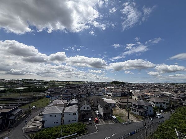 さわやかな風が吹き抜ける高層階！素敵なシティービューが楽しめます！