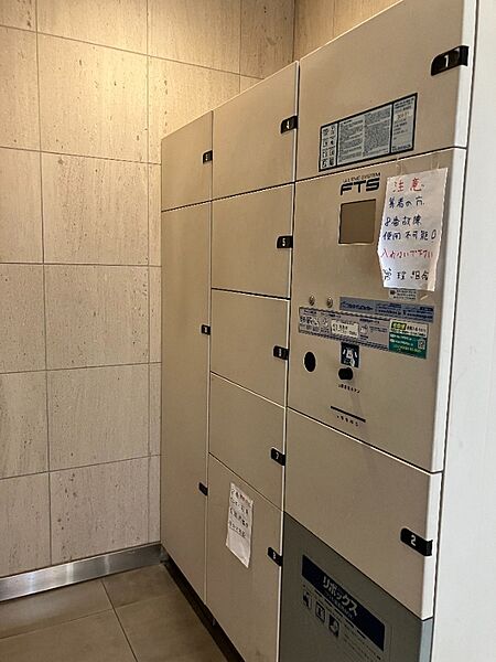宅配ボックス