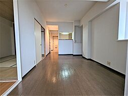 パークサイドマンション 4階3LDKのリビング/ダイニング