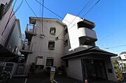 茨木駅より徒歩3分 1階 築38年10ヶ月の賃貸物件