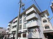 茨木駅より徒歩13分 4階 築55年2ヶ月の賃貸物件