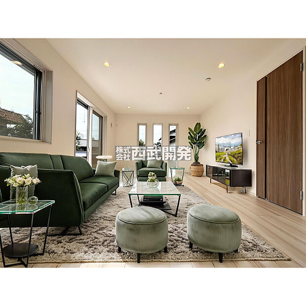 【配置してある家具や小物はCGによるイメージです。】