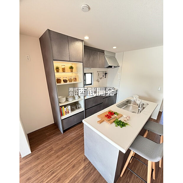 【配置してある家具や小物はCGによるイメージです。】