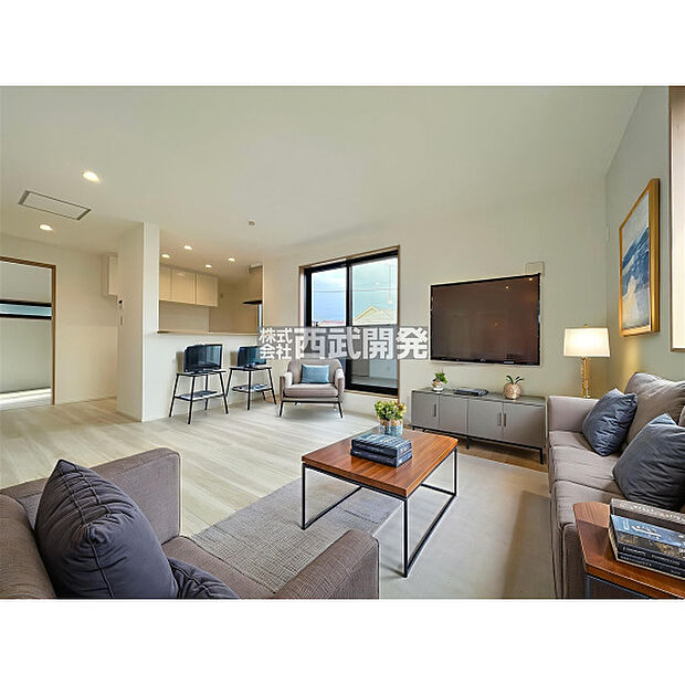 【配置してある家具や小物はCGによるイメージです。】