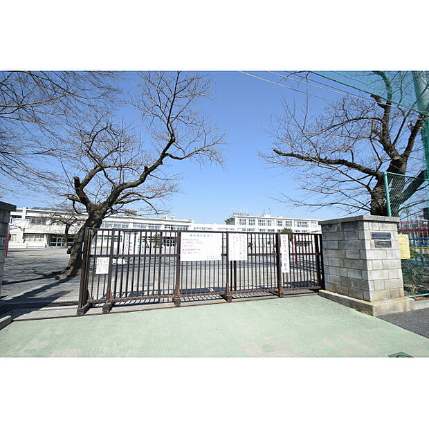 第四小学校
