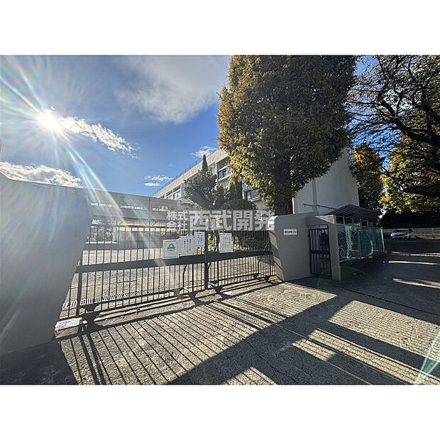 第六小学校