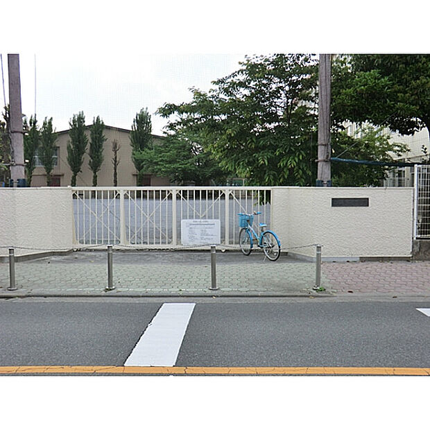 第三小学校
