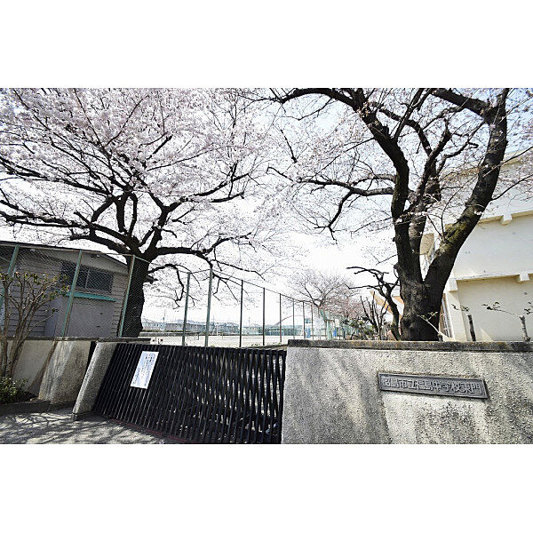 福島中学校
