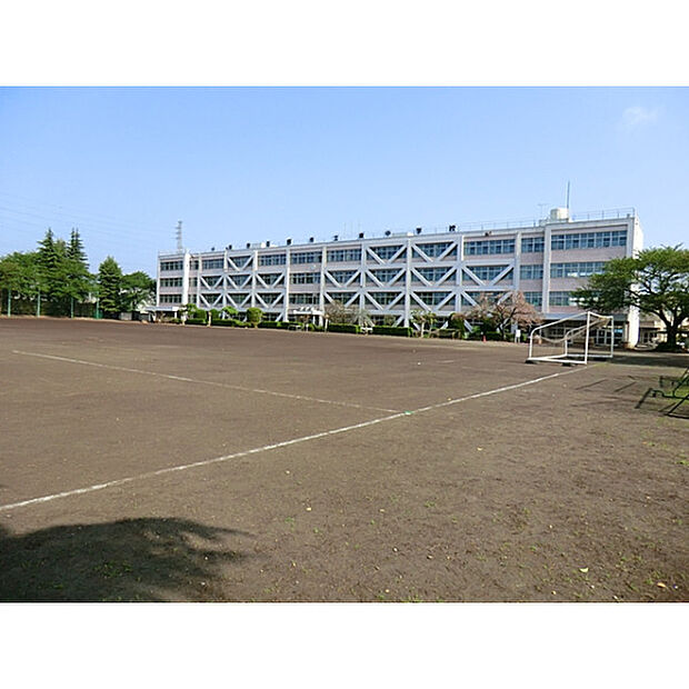 東中学校