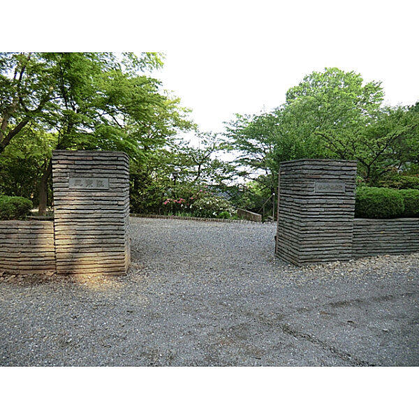 周辺を拡大表示