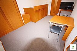 レオパレス高月 2階1Kのリビング/ダイニング