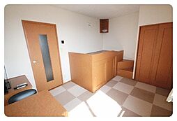 レオパレスクリスマスローズ 2階1Kのリビング/ダイニング