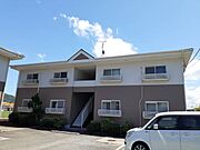 国分駅より徒歩15分 2階 築32年2ヶ月の賃貸物件