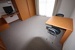 レオパレスシャルム瀬戸 3階1Kのリビング/ダイニング