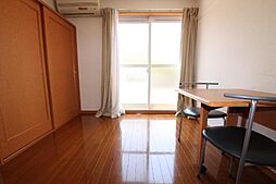 レオパレスグルーデテンポ 1階1Kのリビング/ダイニング