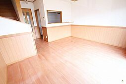 JR予讃線 香西駅 3.8kmの賃貸タウンハウス 2階3LDKのリビング/ダイニング