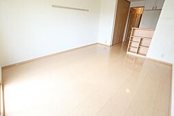 パラディー森塚 1階ワンルームのリビング/ダイニング