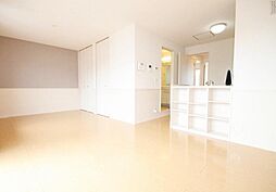 プラティークハバラ 2階2LDKのリビング/ダイニング