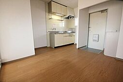 フォレストパークＢ 2階2DKのリビング/ダイニング