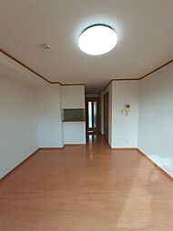 アムール・ＧＡＫＵ　Ｂ 1階1Kのリビング/ダイニング