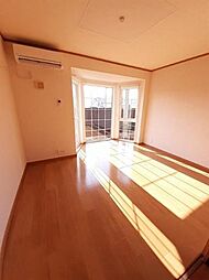 メゾン・ミノツ　B 1階2DKのリビング/ダイニング