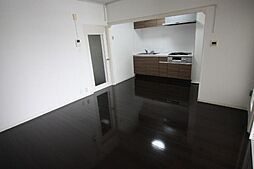 ハイマート屋島 10階3LDKのリビング/ダイニング