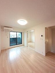 マクール国分寺Ｃ 2階2LDKのリビング/ダイニング