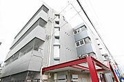 高田駅より徒歩32分 築37年8ヶ月 4階建の賃貸物件
