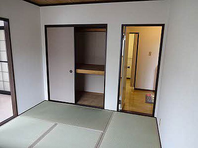 寝室