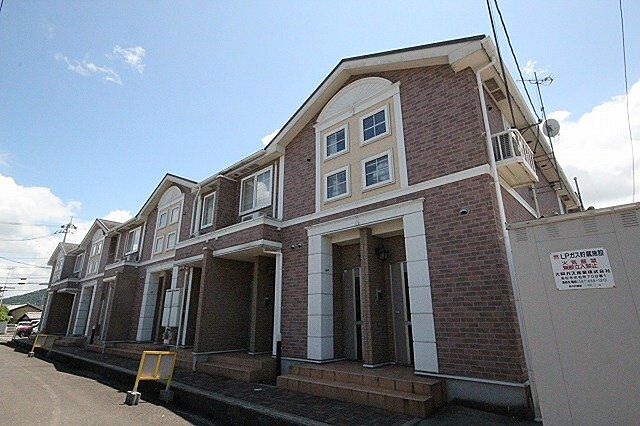 1 / 9
